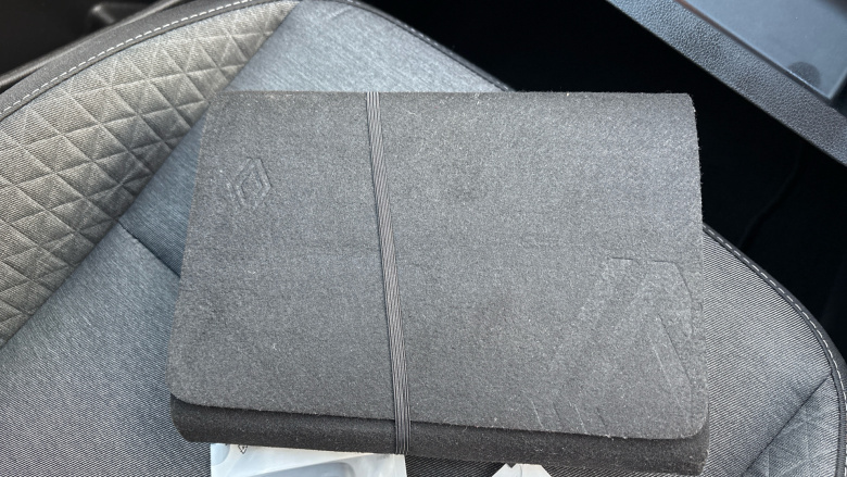 Renault Captur 1.6 E-Tech full hybrid 145 Evolution 5dr Auto Hybrid Hatchback